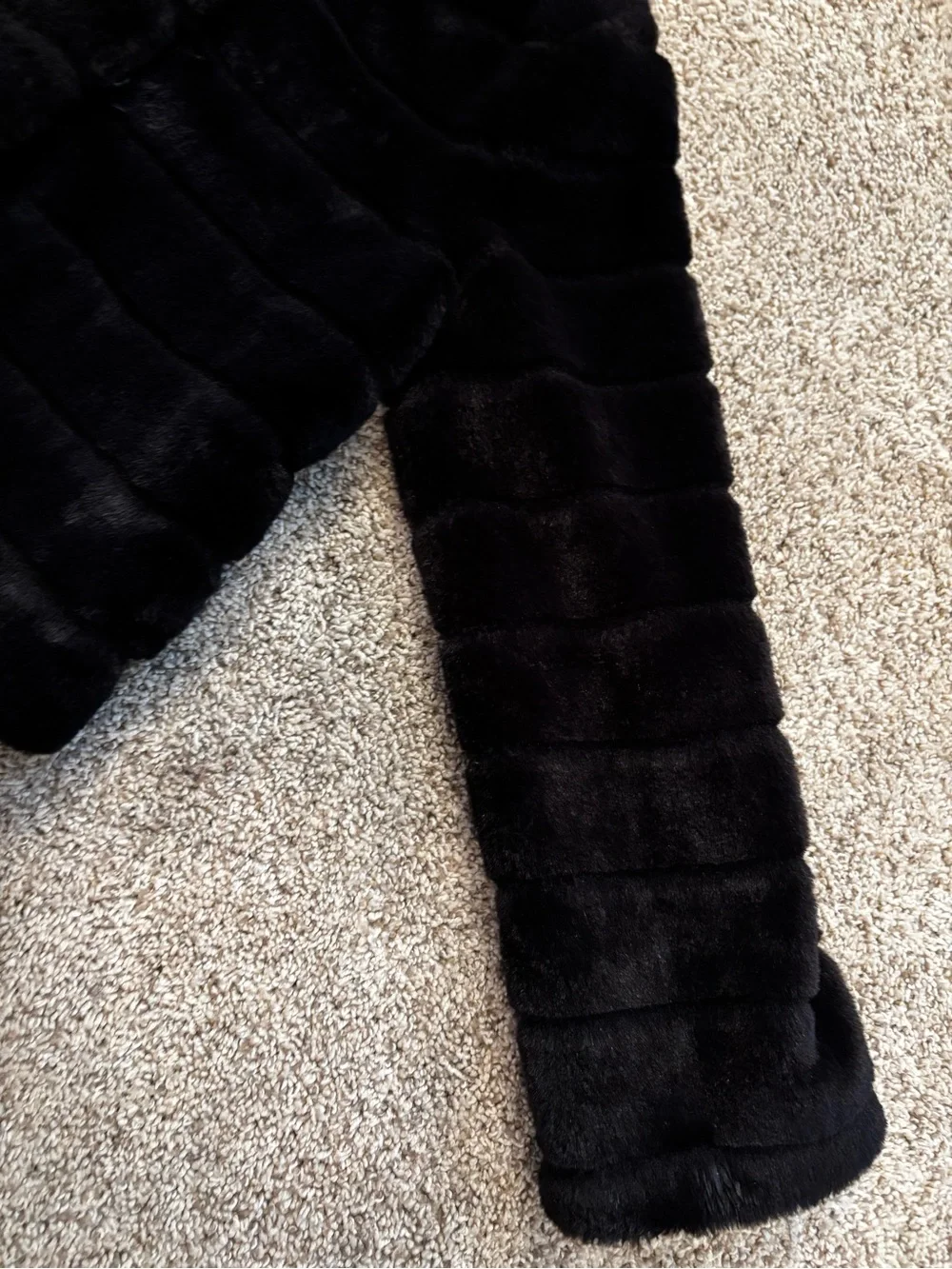 JANIE AND JACK Cropped Faux Fur Coat. Size 7/8.